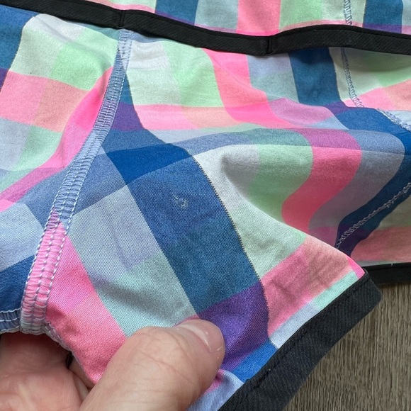 Lululemon Speed Short *2-way Stretch in Pop Plaid Reflective Multi - Picture 4 of 9